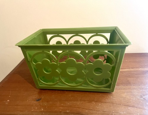 Vintage avocado green daisy - vintage,